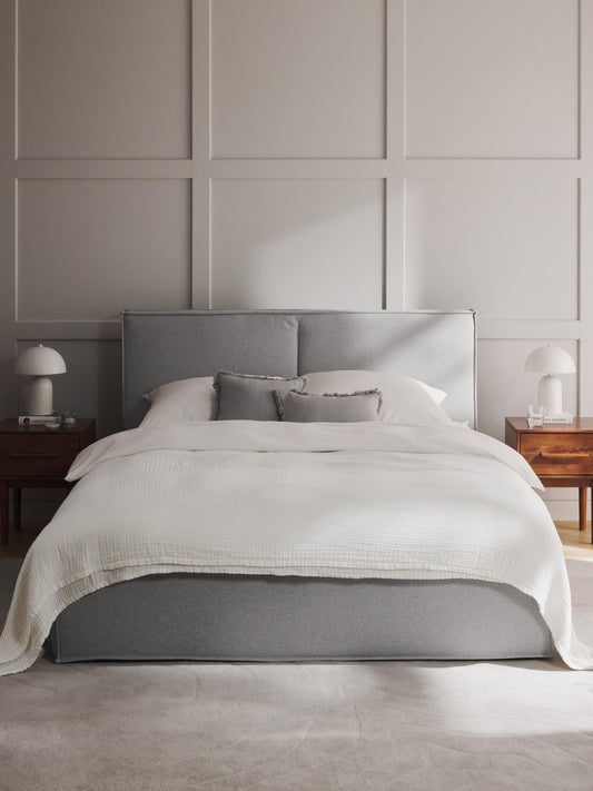 Dreanne Upholstered Bed with Storage