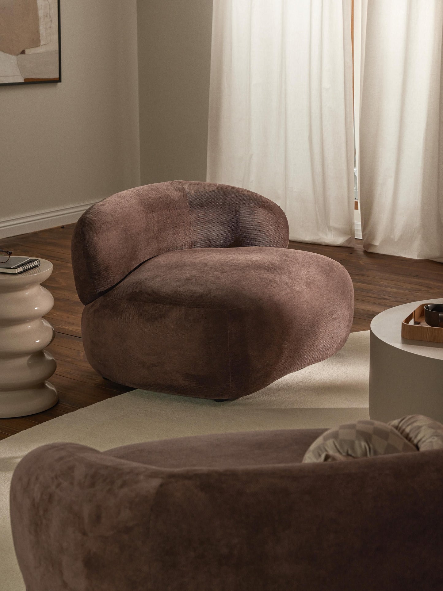 Alva Lounge Armchair
