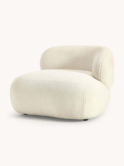 Alva Lounge Chair in Teddy Fur