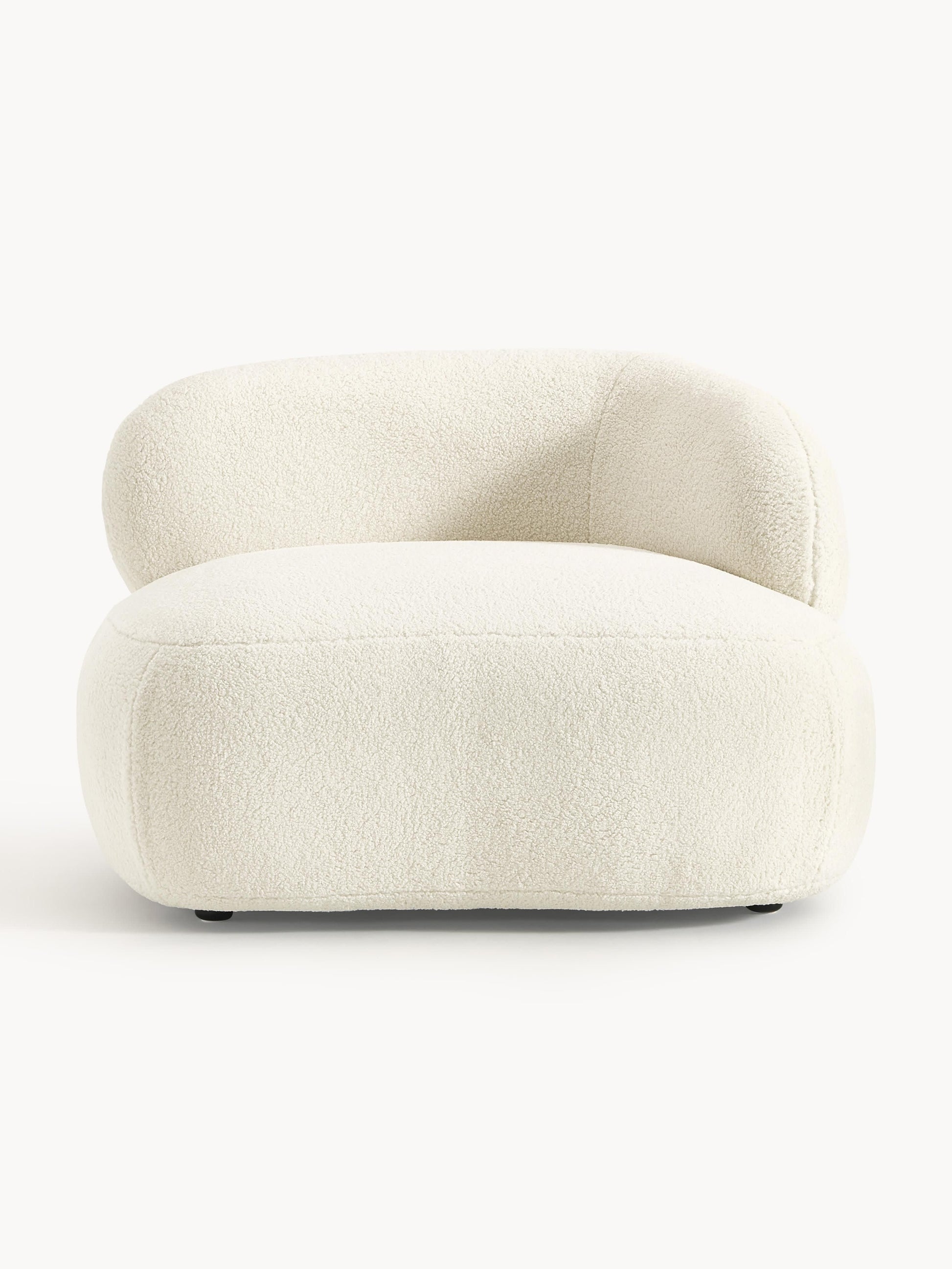 Alva Lounge Chair in Teddy Fur