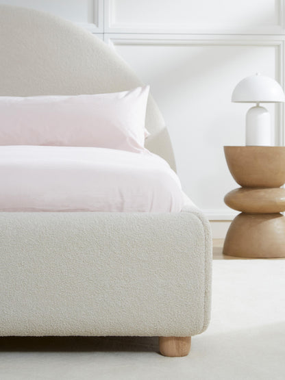 Ebbe Teddy Upholstered Bed
