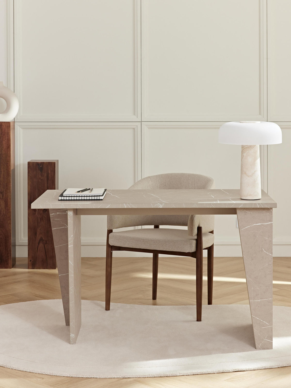 Lianor Desk in Travertine Look