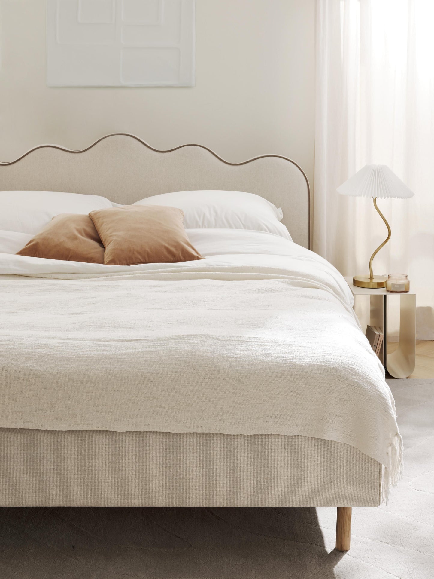 Romelle Upholstered Bed with Wavy Headboard