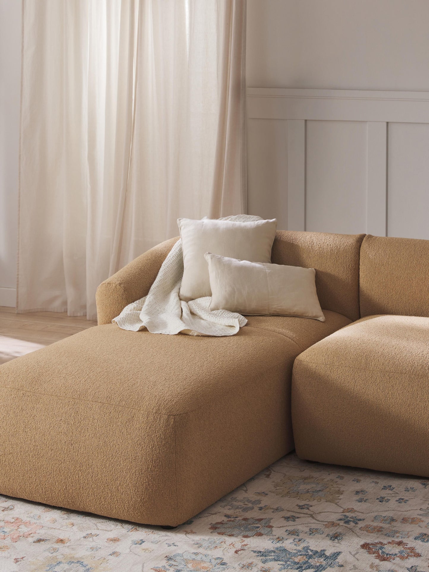 Sofira Chaise Corner Module in Bouclé