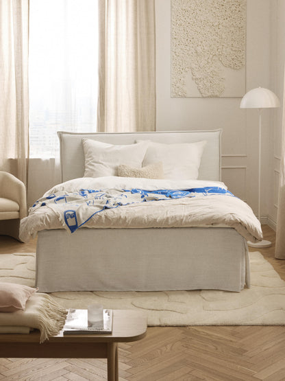 Violeta Box Spring Bed