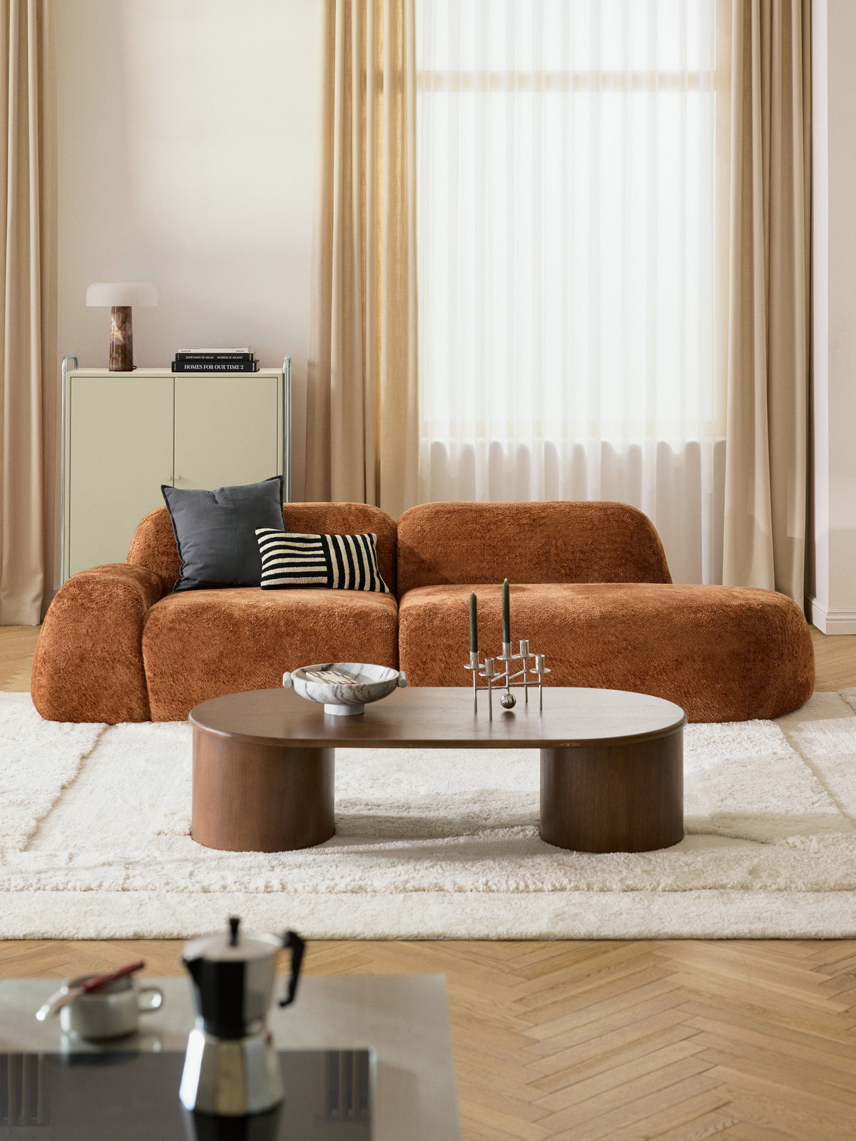 Wolka Chaise in Teddy Bouclé