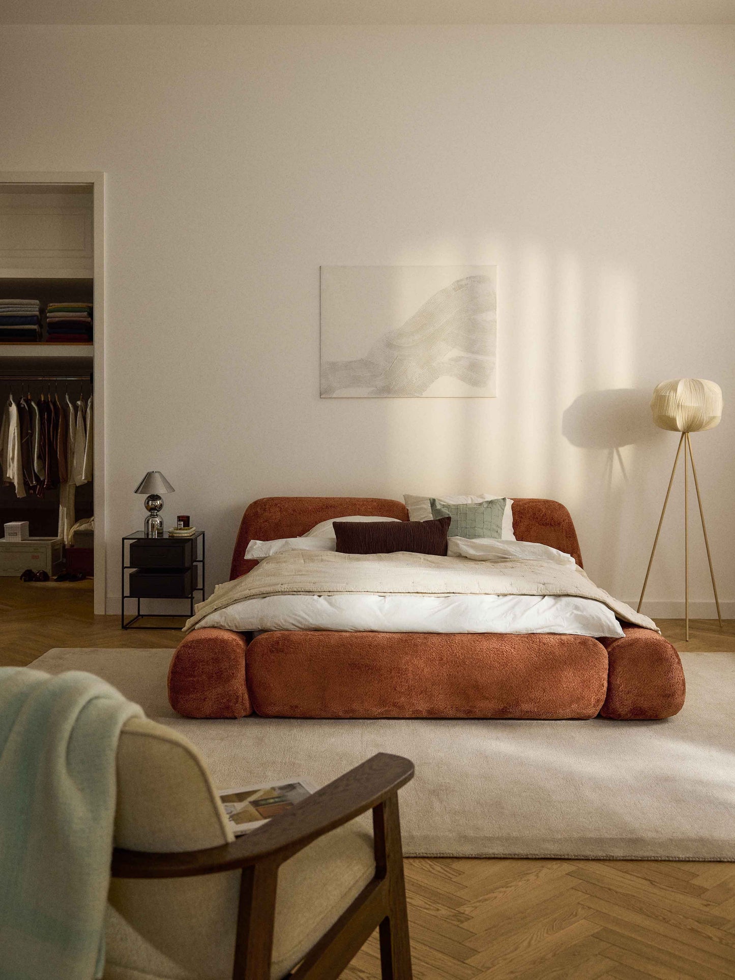 Wolka Upholstered Bed in Teddy Bouclé with Storage